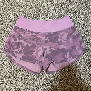 Lululemon Speed Up Low-Rise Short 2.5”